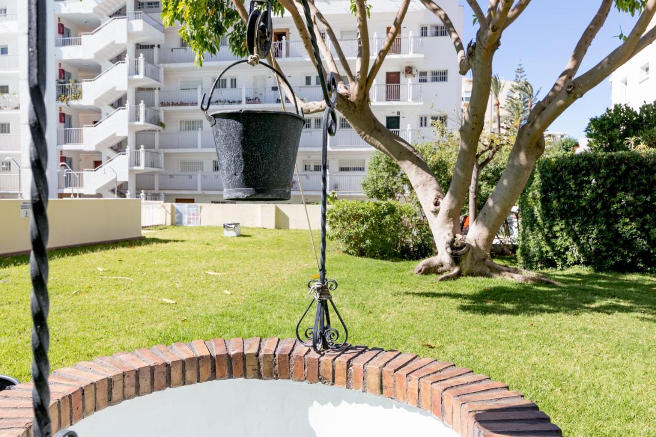 Bhost - Roca Castle Leilighet Torremolinos Eksteriør bilde